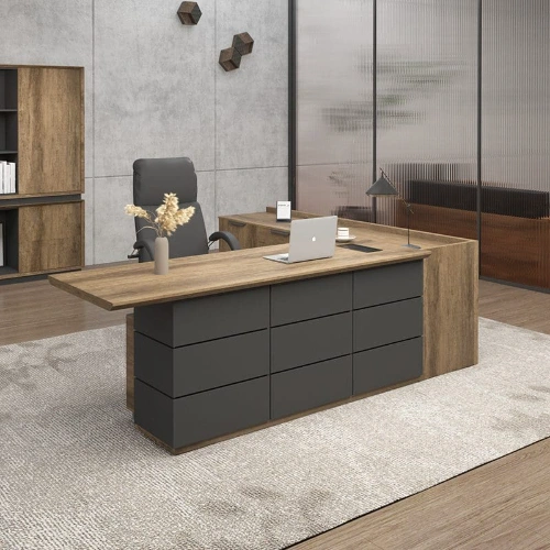 Custom Office Desk Dubai