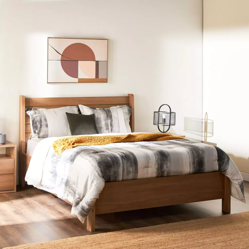 Nazario Queen Bed